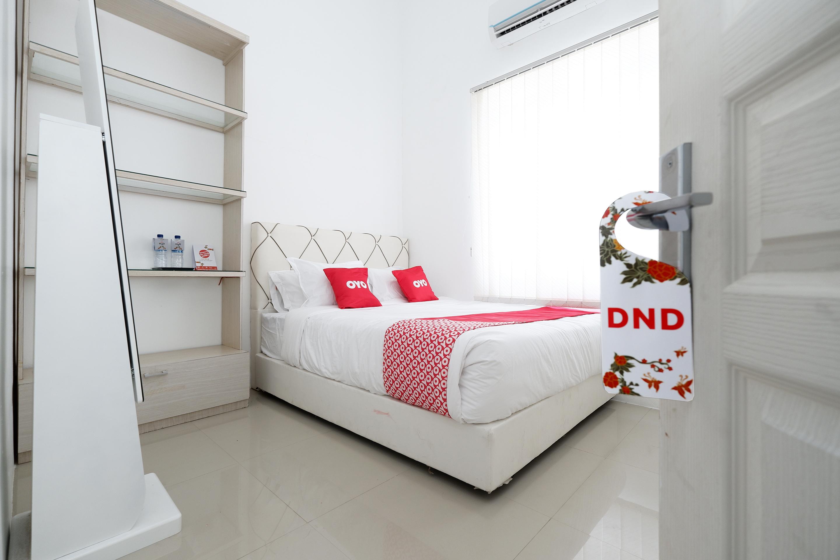 Surakarta  Griya Rw Family Guest House Redpartner מראה חיצוני תמונה